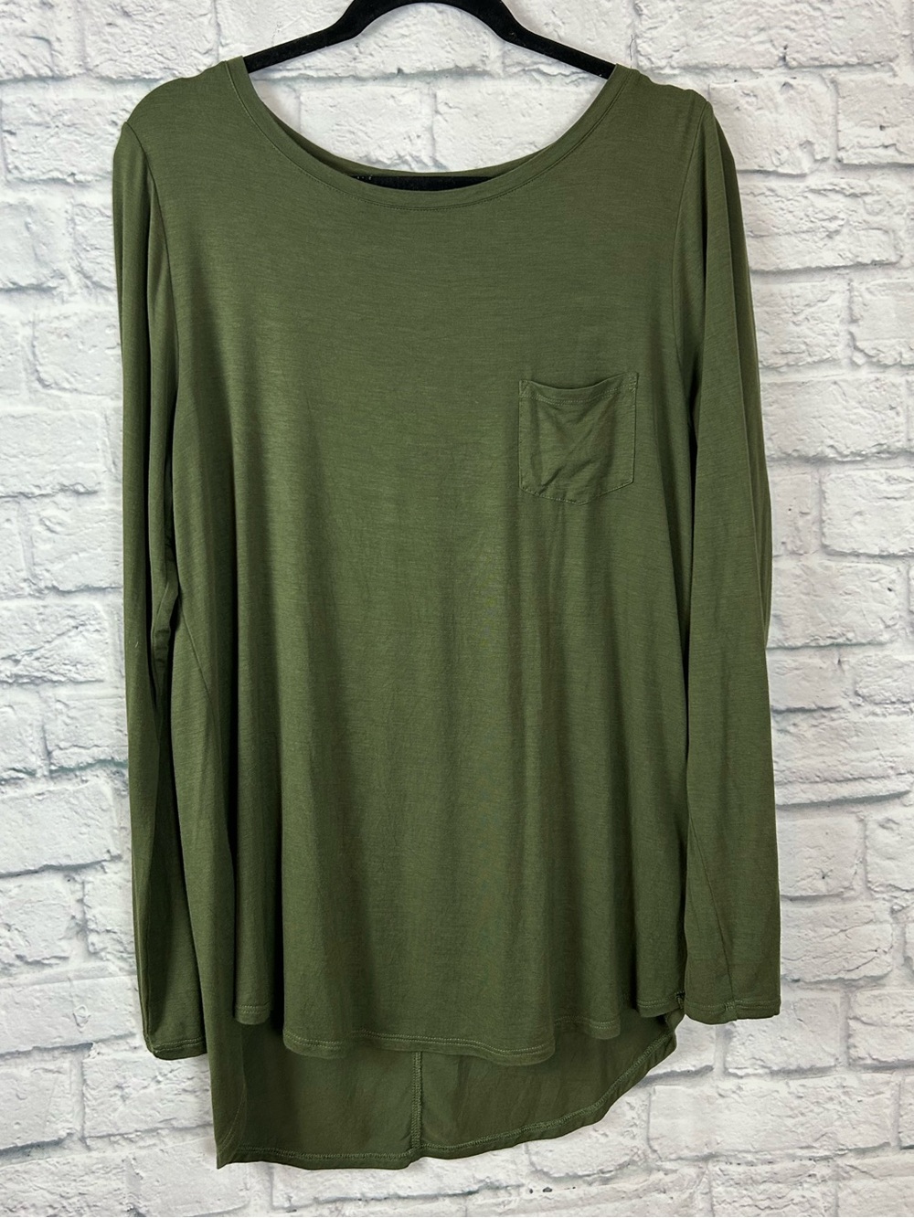 prAna XL Green Modal Long Sleeve Tunic Top High Low Hem Pocket